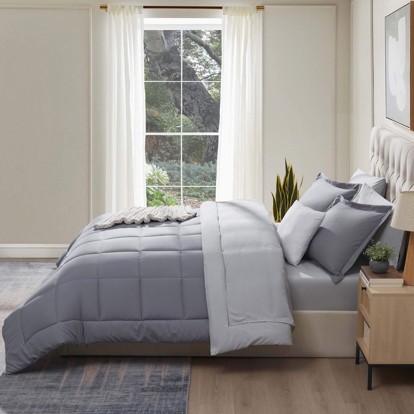 7-Piece Queen Comforter Set – Reversible Cozy Bed-in-a-Bag with Sheets, Gray