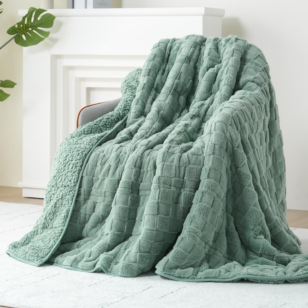 15Lbs Weighted Blanket for Adults, Checkered Fleece & Sherpa, 60"X80"